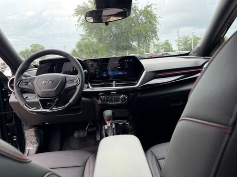New 2026 Chevrolet Trax RS w/ Driver Confidence Package FWD image 22