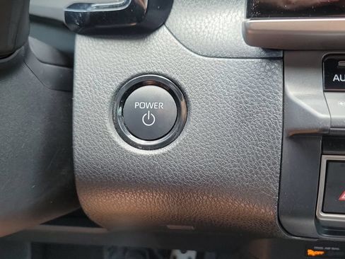 Certified 2025 Toyota Camry SE w/ Convenience Package FWD image 23