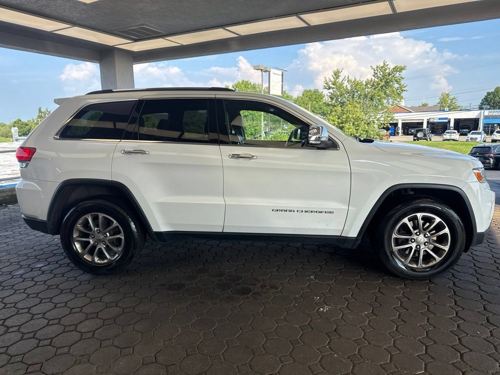 Used 2015 Jeep Grand Cherokee Limited AWD/4WD image 5