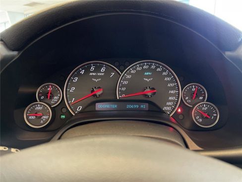 Used 2006 Chevrolet Corvette Convertible w/ Preferred Equipment Group RWD image 26