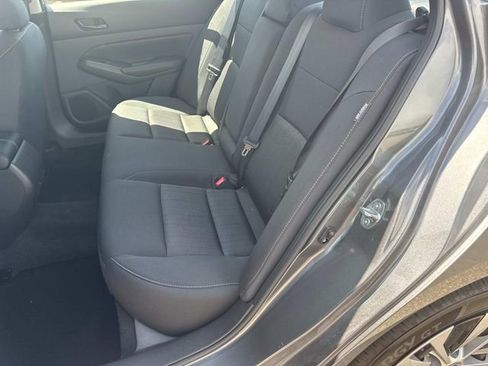 Used 2025 Nissan Altima 2.5 S FWD image 15
