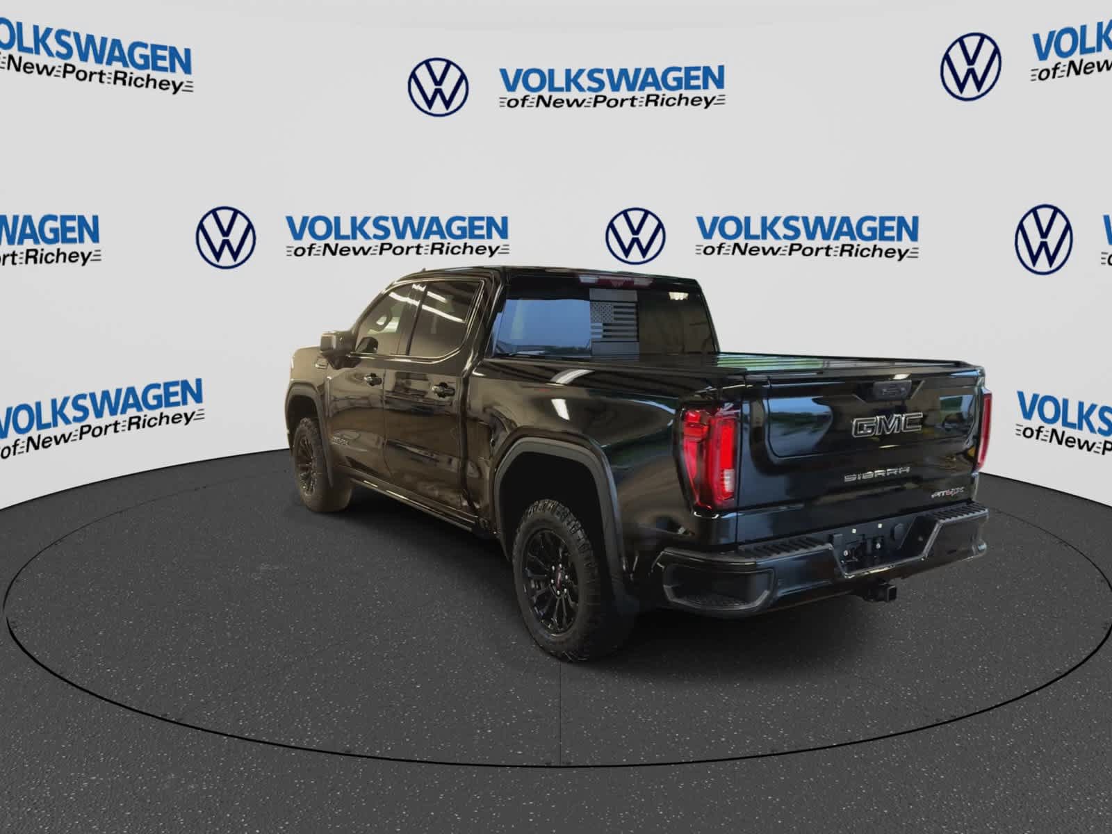 Used 2023 GMC Sierra 1500 AT4X AWD/4WD image 6