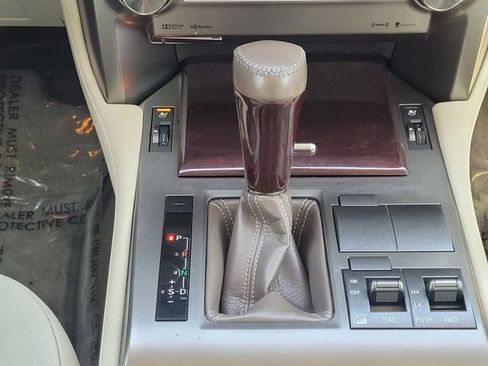 Used 2015 Lexus GX 460 460 w/ Premium Package image 16