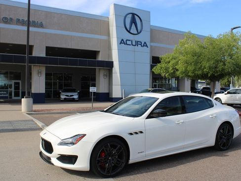Used 2020 Maserati Quattroporte S GranSport Q4 AWD/4WD image 1