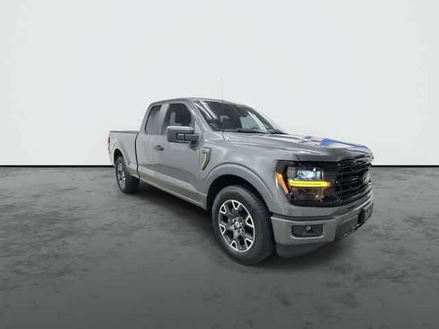 Used 2025 Ford F150 STX w/ Equipment Group 200A RWD image 5