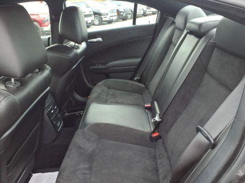 Used 2022 Dodge Charger R/T w/ Plus Group RWD image 8