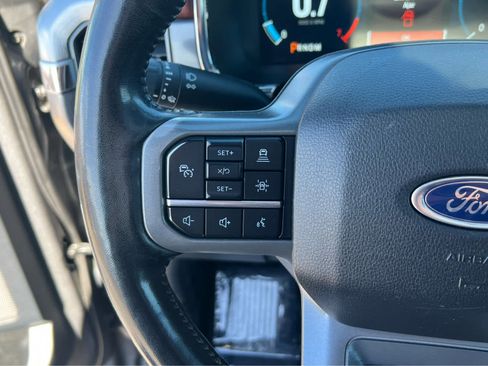 Used 2022 Ford F150 Lariat w/ Equipment Group 502A High image 33