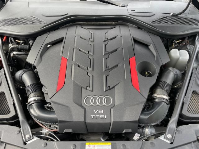 Used 2023 Audi S8 w/ S8 Executive Package AWD/4WD image 4