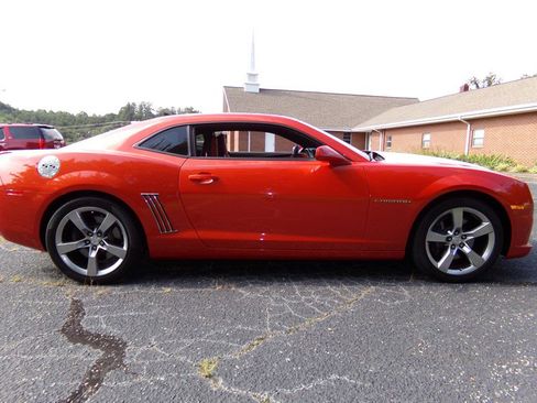 Used 2011 Chevrolet Camaro SS w/ RS Package image 3
