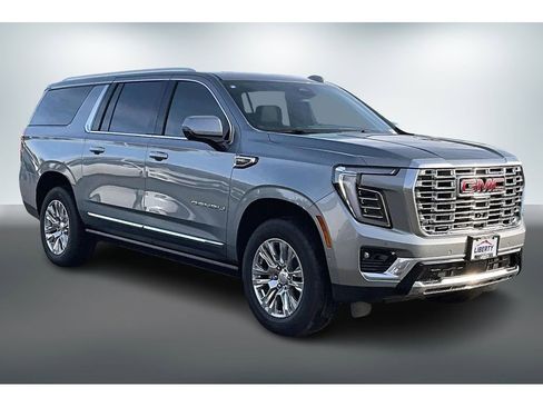 New 2026 GMC Yukon XL Denali w/ Sun & Power Step Package image 2