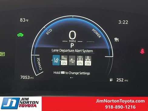 Used 2025 Toyota Camry SE image 19