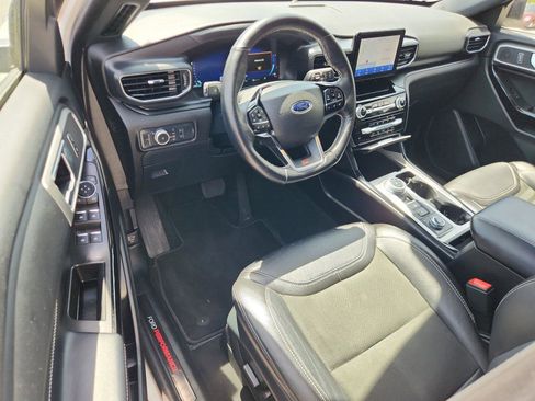 Used 2022 Ford Explorer ST w/ ST Street Pack AWD/4WD image 16