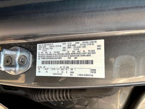 Certified 2025 Ford Escape Active FWD image 21