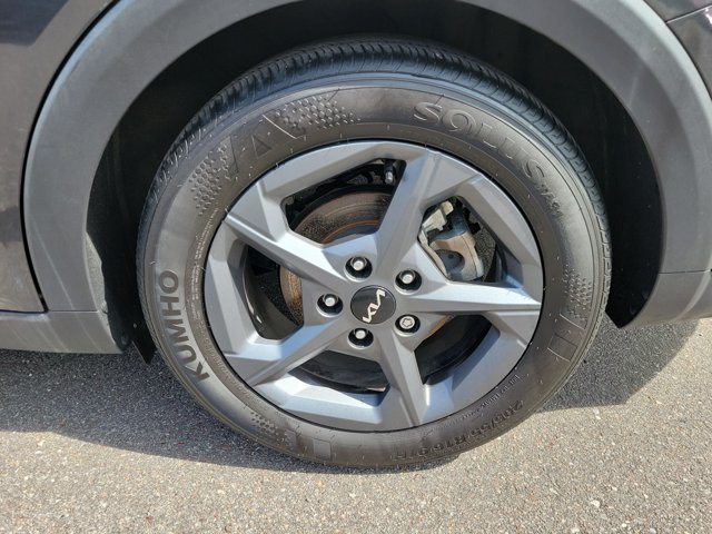 Used 2025 Kia K4 FWD image 23
