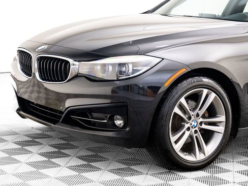 Used 2019 BMW 330i Gran Turismo xDrive image 32
