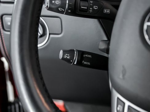 Used 2017 Mercedes-Benz G 63 AMG 4MATIC image 29