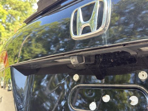 Used 2021 Honda Pilot Special Edition image 14