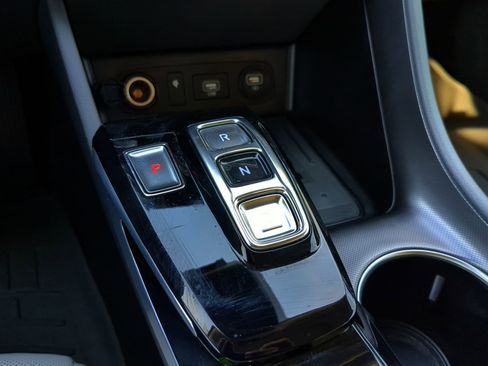 Used 2022 Hyundai Sonata Limited image 27