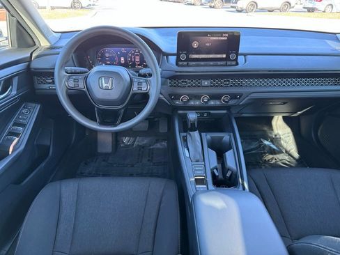 Used 2024 Honda Accord EX image 4