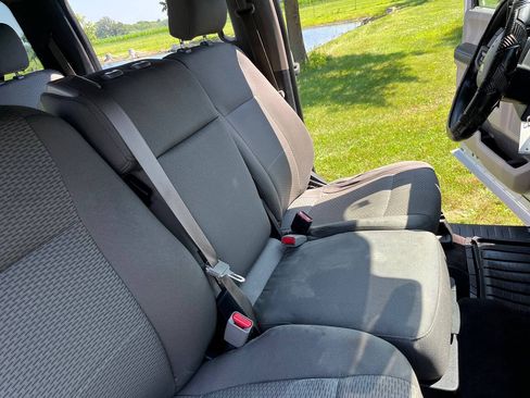 Used 2016 Ford F150 XLT w/ Trailer Tow Package AWD/4WD image 8