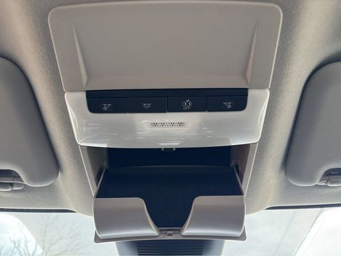Used 2022 Nissan Sentra SV FWD image 33