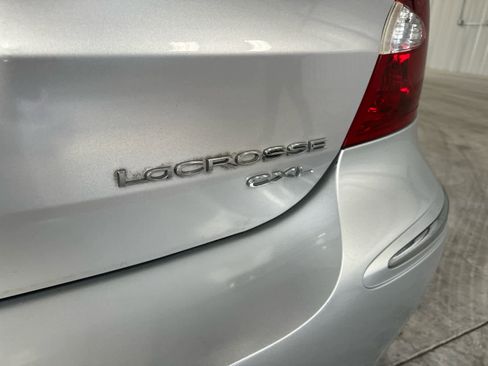 Used 2005 Buick LaCrosse CXL w/ Chrome Appearance Package image 13