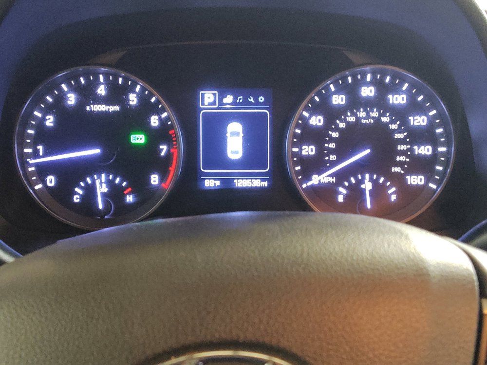 Used 2017 Hyundai Elantra Value Edition FWD image 23