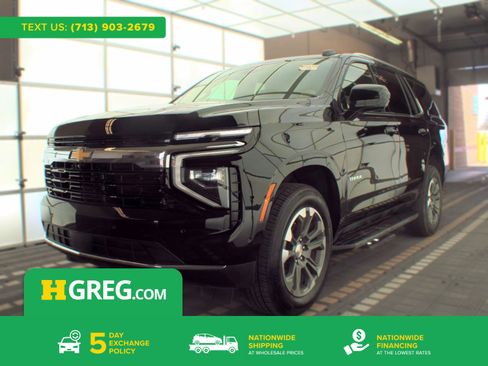 Used 2025 Chevrolet Tahoe LS RWD image 1