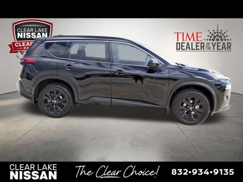 Used 2023 Nissan Rogue SV w/ SV Premium B Package FWD image 8