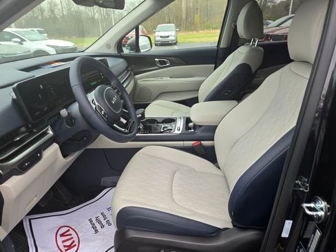 New 2026 Kia Carnival SX FWD image 6
