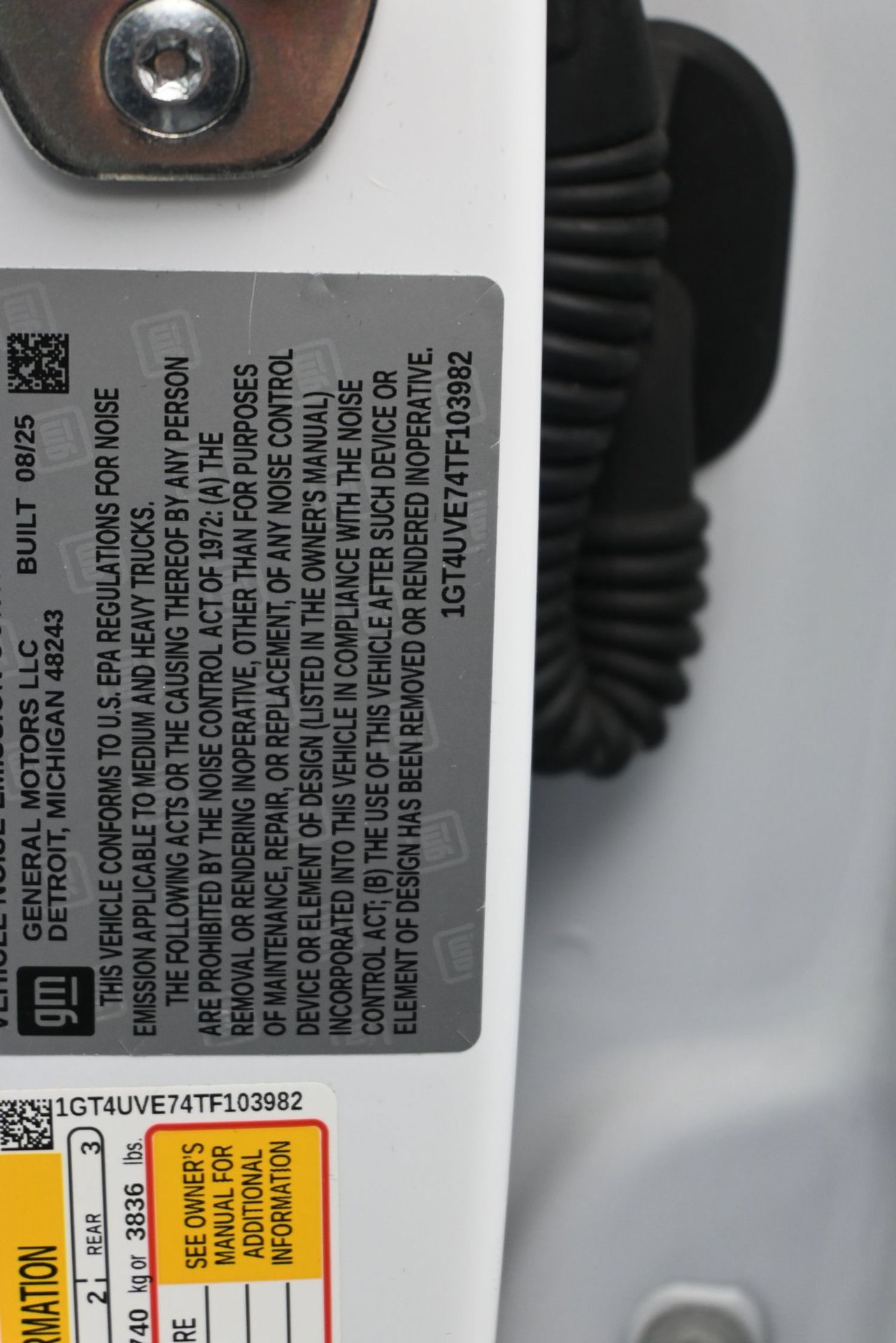 Used 2026 GMC Sierra 3500 AT4 w/ AT4 Premium Plus Package AWD/4WD image 24