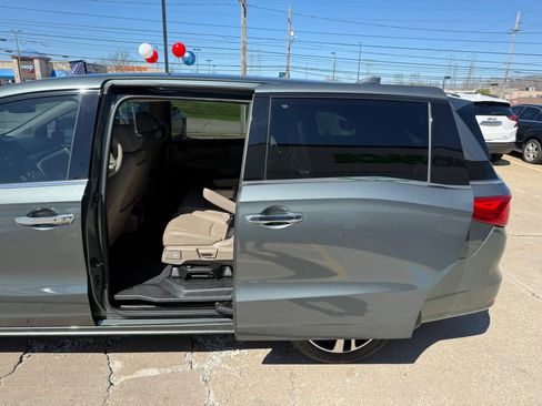Used 2020 Honda Odyssey Elite image 21