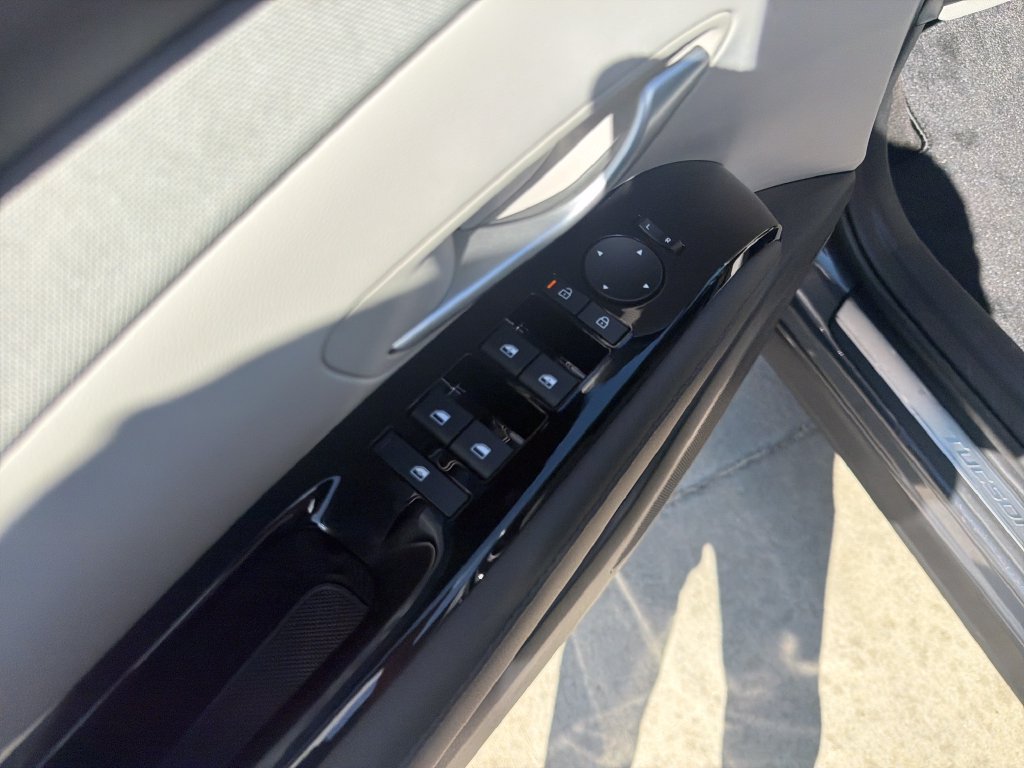 New 2026 Hyundai Tucson Limited AWD/4WD image 16