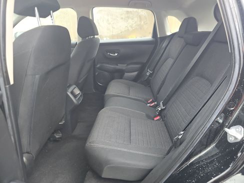 Used 2023 Honda HR-V LX image 13