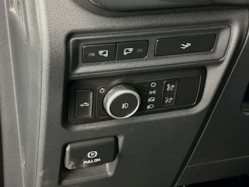 Used 2022 Ford F150 XLT w/ Equipment Group 302A High image 17