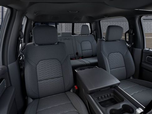 New 2026 RAM 1500 Big Horn AWD/4WD image 9