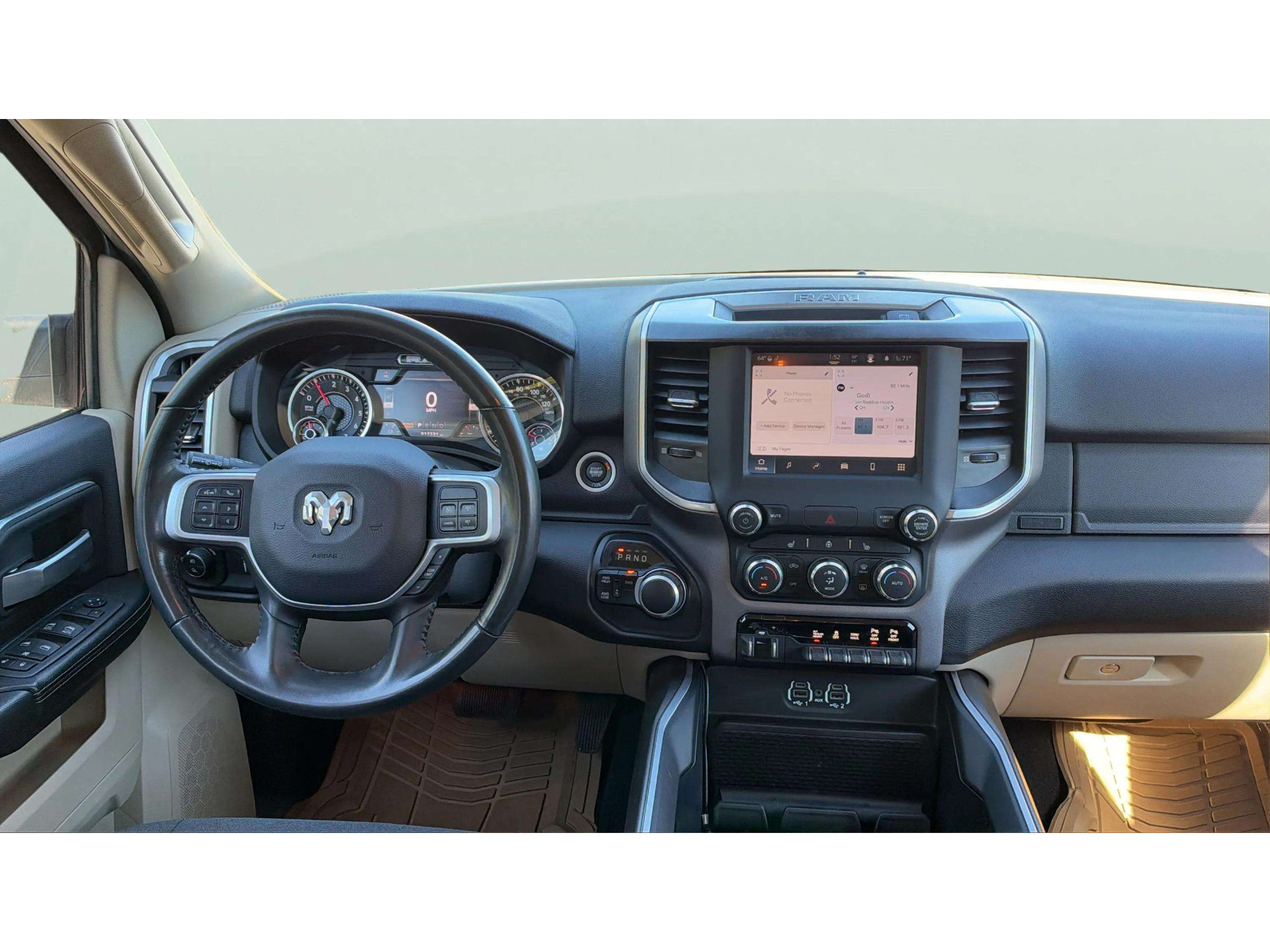 Used 2022 RAM 2500 Big Horn w/ Level C Equiment Group AWD/4WD image 13
