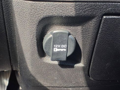 Used 2014 RAM 1500 Tradesman w/ Power & Remote Entry Group image 9