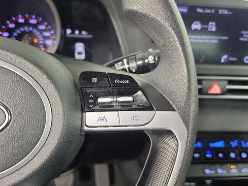 Used 2021 Hyundai Elantra SEL FWD image 20