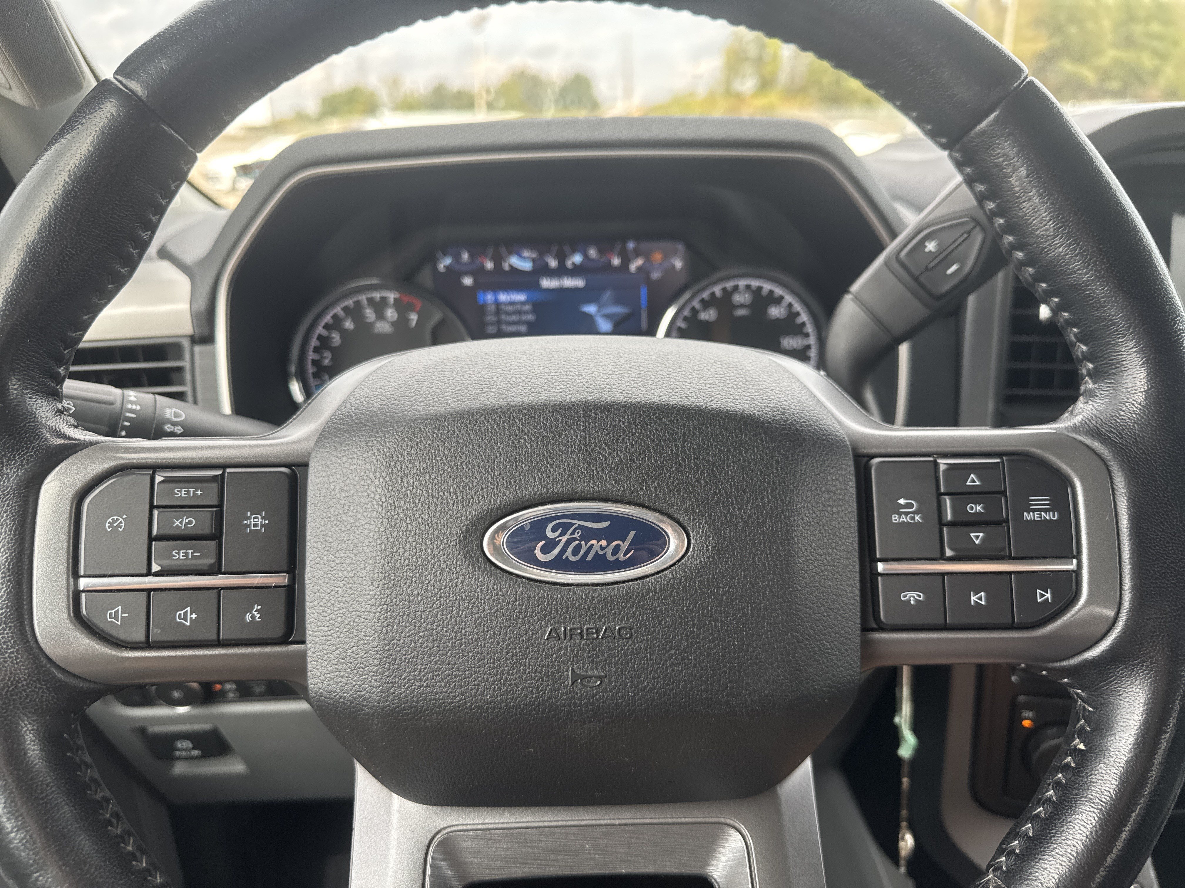 Used 2022 Ford F150 XLT w/ Equipment Group 301A Mid AWD/4WD image 10