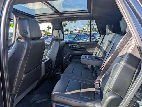 Used 2021 Chevrolet Tahoe Z71 w/ Z71 Signature Package image 10