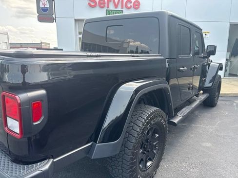 Used 2023 Jeep Gladiator Mojave w/ Trailer Tow Package AWD/4WD image 3