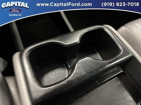 Used 2020 Honda Odyssey EX image 31