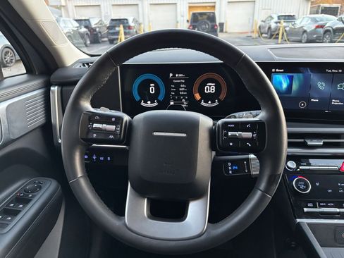 Used 2025 Hyundai Santa Fe SEL image 28