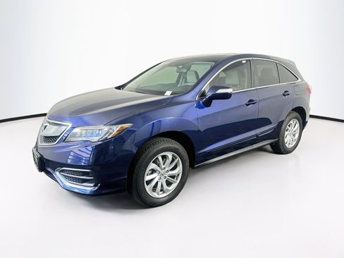 Used 2018 Acura RDX w/ Tech & AcuraWatch Plus Pack FWD image 3