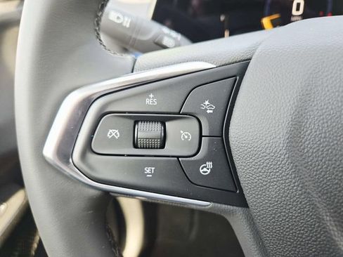 New 2026 Chevrolet Trax LT w/ Driver Confidence Package FWD image 16