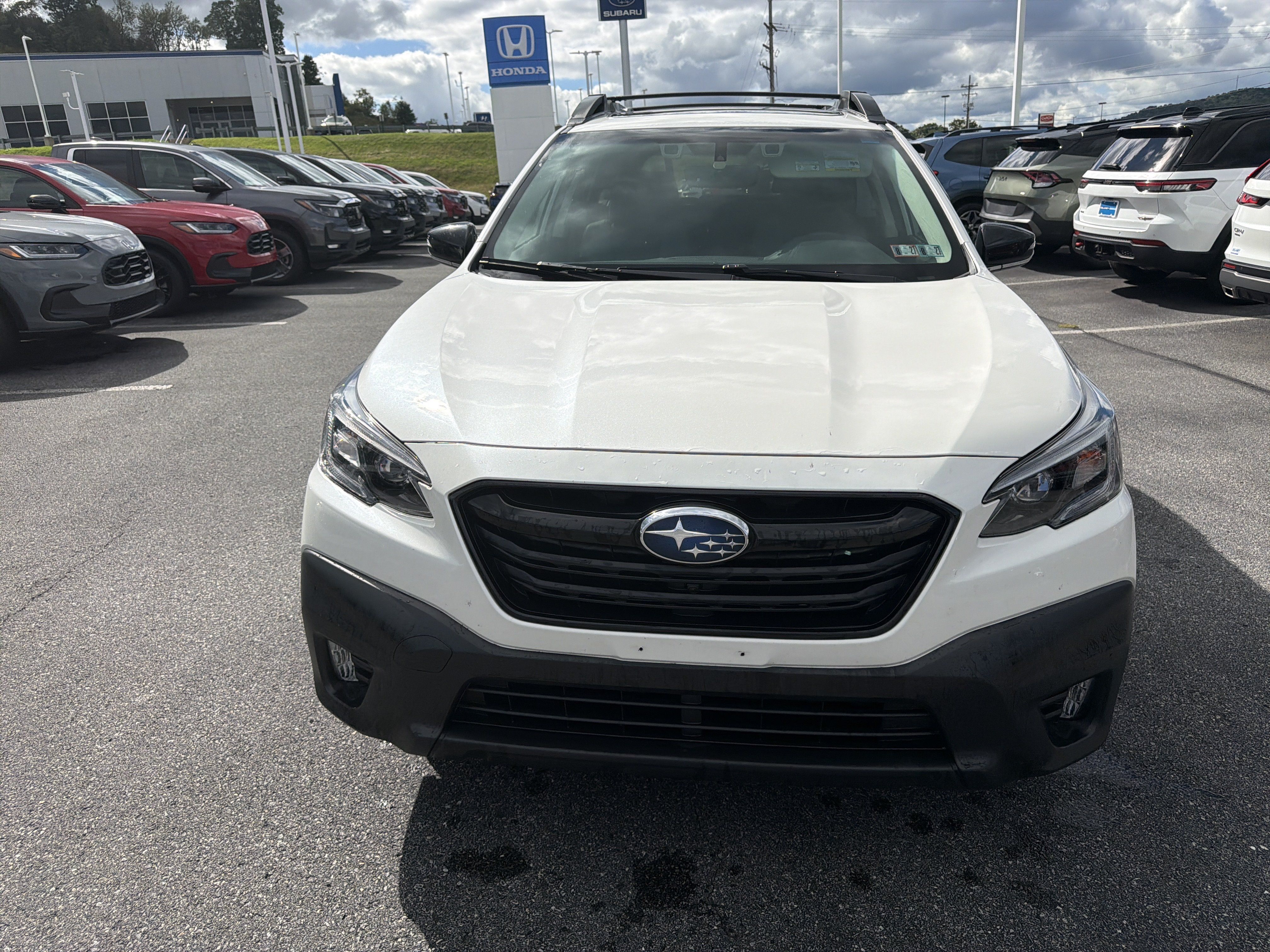 Used 2021 Subaru Outback Onyx Edition XT w/ Popular Package #2 AWD/4WD image 14