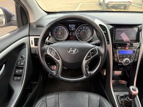 Used 2014 Hyundai Elantra GT w/ Option Group 03 FWD image 17