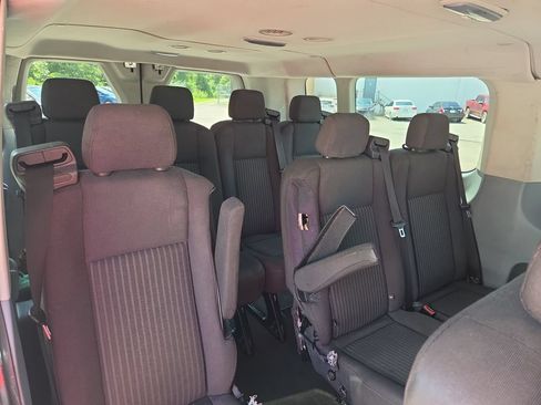 Used 2016 Ford Transit 350 XLT RWD image 15
