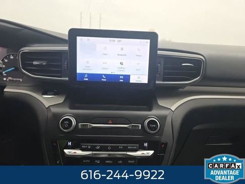 Used 2020 Ford Explorer XLT w/ Equipment Group 202A image 9